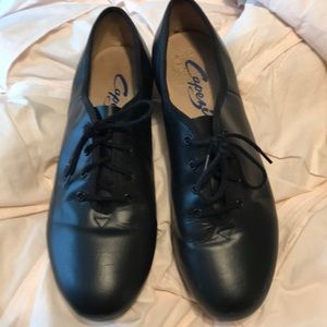 Capezio Black Leather Tap shoes